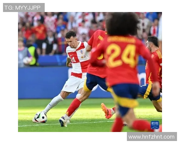 当今足坛最受欢迎的足球明星有哪些名字及其成就解析 当今足坛最受欢迎的足球明星有哪些名字及其成就解析